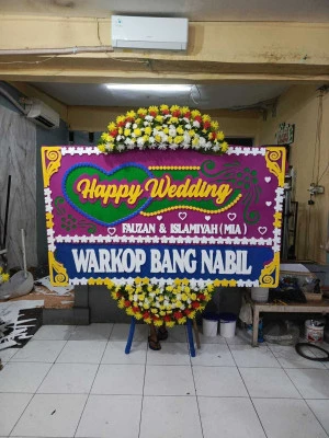 Papan Bunga di Purwakarta